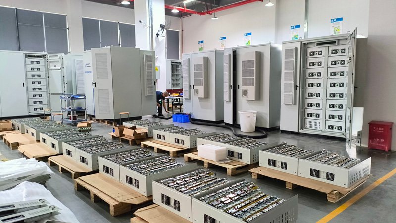 Microgrids battery